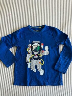 Mini Boden Long Sleeve Tee with Astronaut Applique